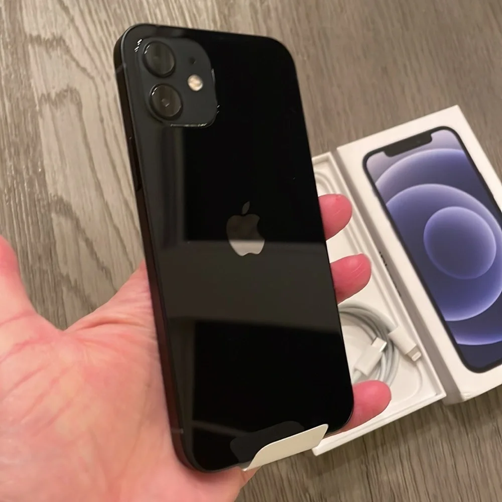 BRAND NEW IPhone 12 - 128GB- black